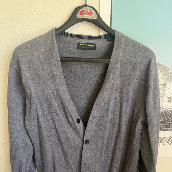 John Bartlet Grey Cardigan - Picture 1 of 2